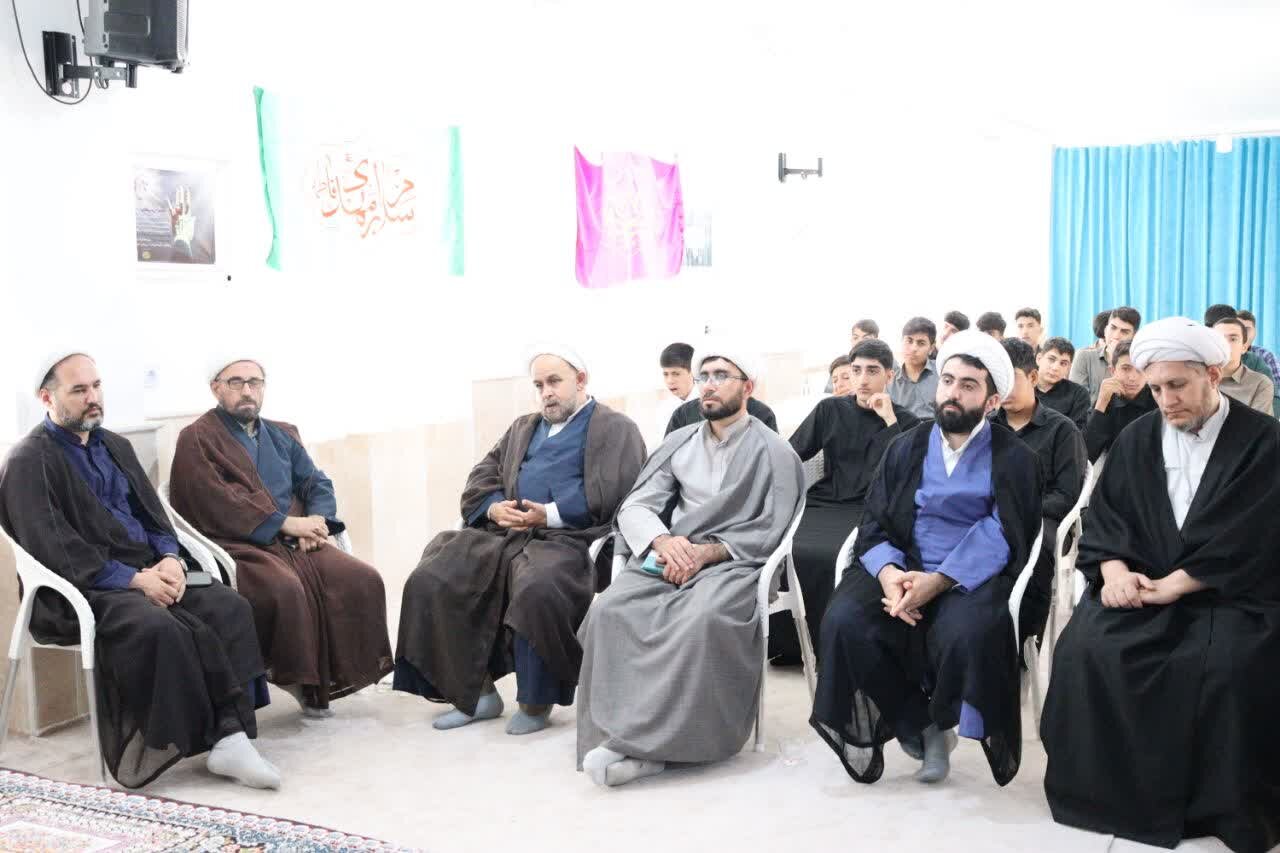 تصاویر/ آئین آغاز سال تحصیلی مدرسه علمیه امام باقر علیه السلام شاهین دژ
