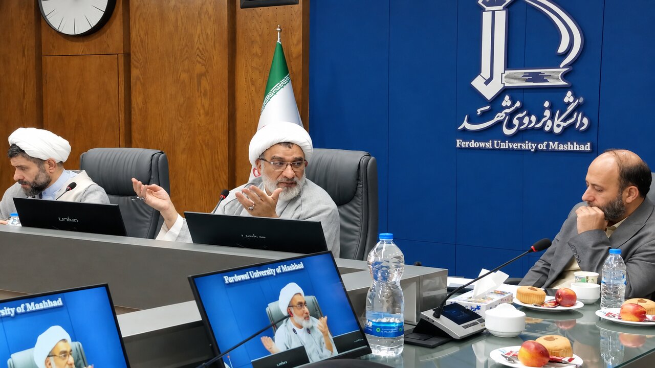 نخبگان حوزه در میدانِ حل چالشهای کشور حاضر شوند/ ظرفیت علمی حوزههای علمیه در خدمت نیازهای تمدنی قرار گیرد نخبگان حوزه در میدانِ حل چالشهای کشور حاضر شوند/ ظرفیت علمی حوزههای علمیه در خدمت نیازهای تمدنی قرار گیرد