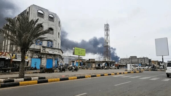 القوات المسلحة اليمنية تواصل التقدم في الساحل الغربي نحو باب المندب