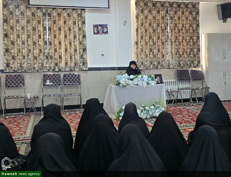 جهاد تبیین یک فریضه قطعی است؛ نباید منتظر بخشنامه ماند