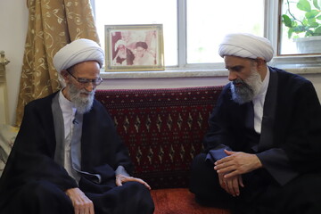 طلاب خواهر در صف مقدم مقابله با آسیب‌های فرهنگی قرار دارند