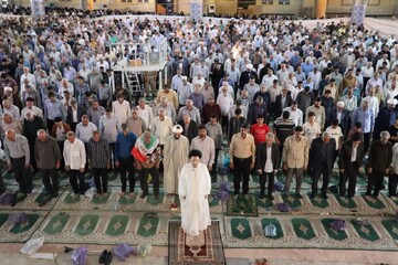 تصاویر/ اقامه نماز جمعه خرم آباد