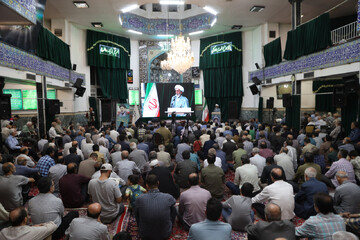 تصاویر / مراسم سالگرد شهادت شهید مدنی در مسجد مهدیه همدان