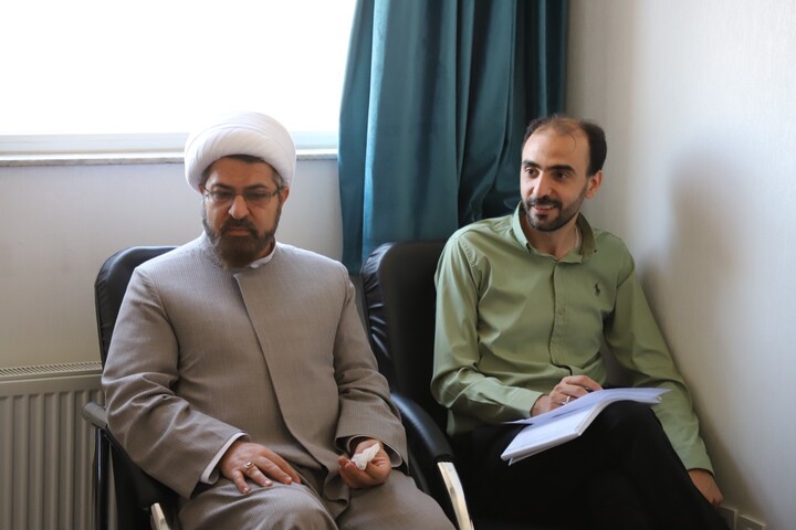 تصاوبر / دیدار مدیر حوزه‌های علمیه خواهران کشور با کادر مدیریت استان آذربایجان شرقی