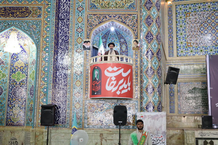 تصاویر/ نماز عبادی سیاسی جمعه در شهرکرد