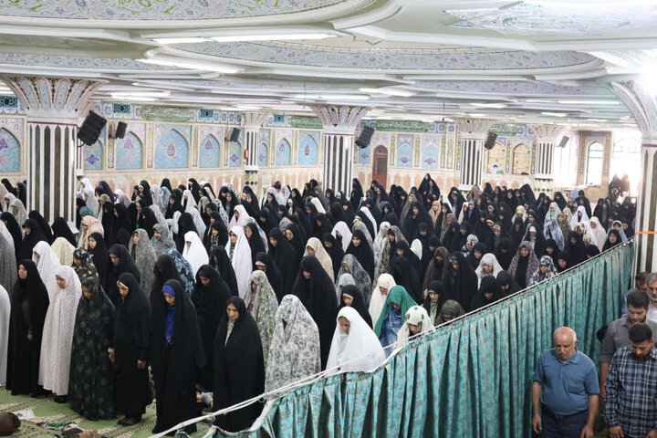 تصاویر/ نماز عبادی سیاسی جمعه در شهرکرد