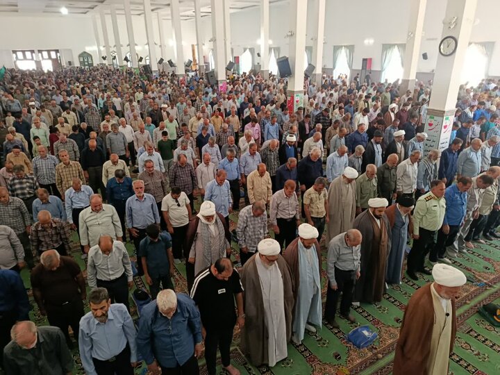 تصاویر/اقامه نماز عبادی سیاسی جمعه در ساوه
