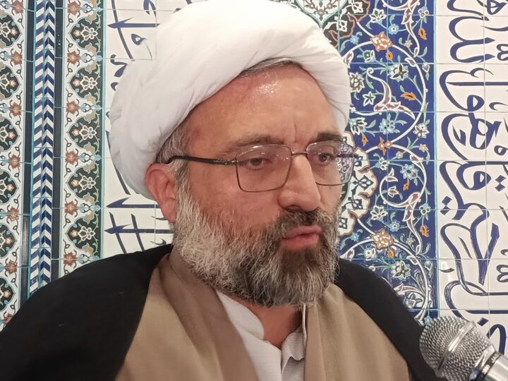 تصاویر/اقامه نماز عبادی سیاسی جمعه در ساوه