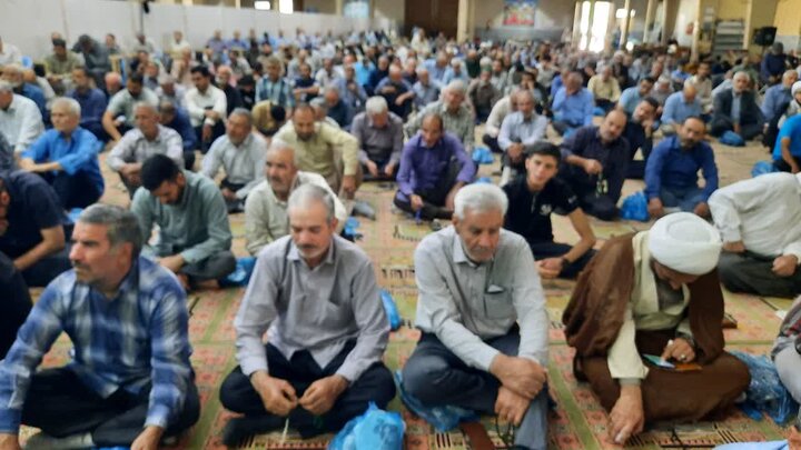تصاویر/اقامه نماز عبادی سیاسی جمعه در خمین