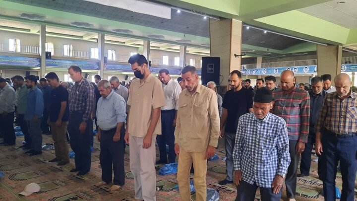 تصاویر/اقامه نماز عبادی سیاسی جمعه در خمین