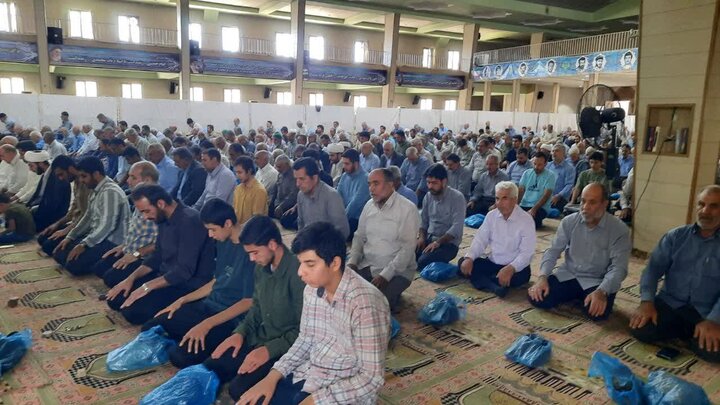 تصاویر/اقامه نماز عبادی سیاسی جمعه در خمین