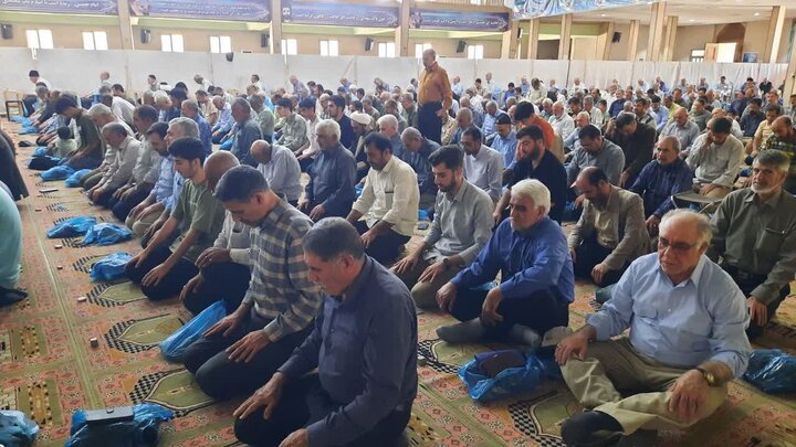 تصاویر/اقامه نماز عبادی سیاسی جمعه در خمین