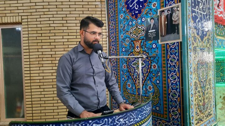 تصاویر/اقامه نماز عبادی سیاسی جمعه در خمین