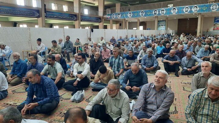 تصاویر/اقامه نماز عبادی سیاسی جمعه در خمین