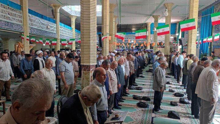 تصاویر/اقامه نماز جمعه الیگودرز