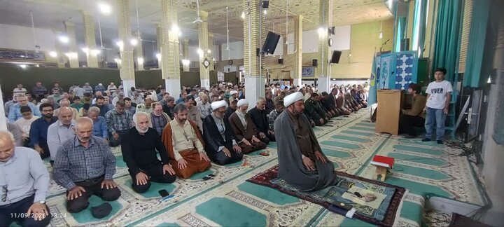 تصاویر/اقامه نماز عبادی سیاسی جمعه در زرندیه