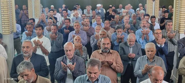 تصاویر/اقامه نماز عبادی سیاسی جمعه در زرندیه