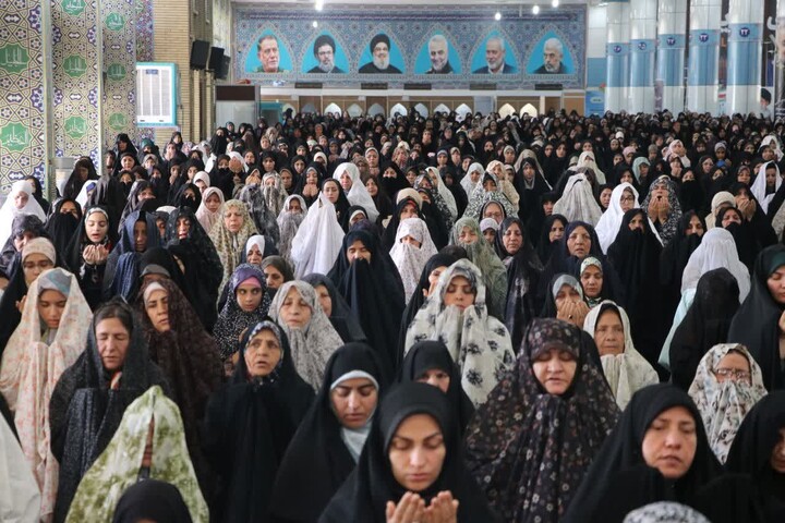 تصاویر/ اقامه نمازجمعه شهر کرمان