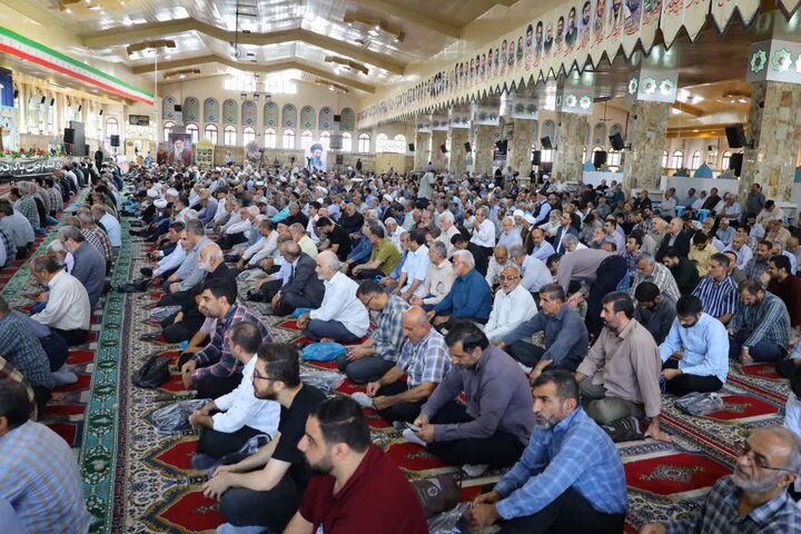 تصاویر/ نماز عبادی سیاسی جمعه در شهرستان ساری