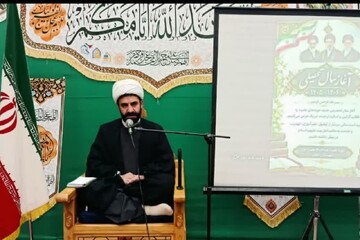 فیلم | مراسم آغاز سال تحصیلی مدرسه علمیه دلفان