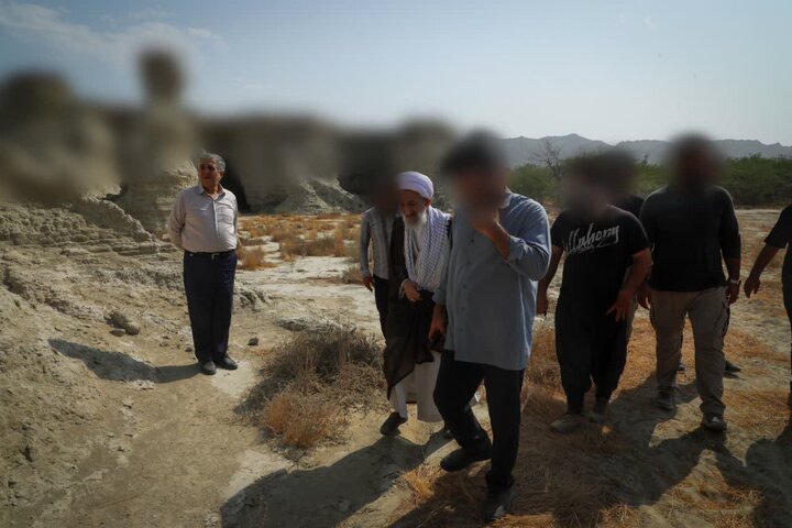 تصاویر/  حضور نماینده ولی فقیه در مازندران در مناطق عملیاتی جنوب کشور