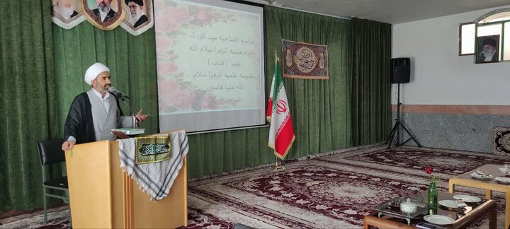 تصاویر/ مراسم افتتاحیه مهد کودک مدرسه علمیه الزهرا (س) شهرستان فامنین همدان