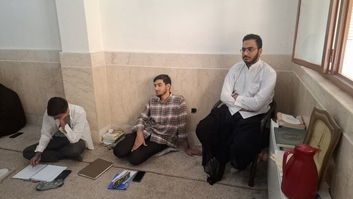 تصاویر /آغاز سال تحصیلی مدرسه علمیه امیرالمومنین (ع) آران وبیدگل