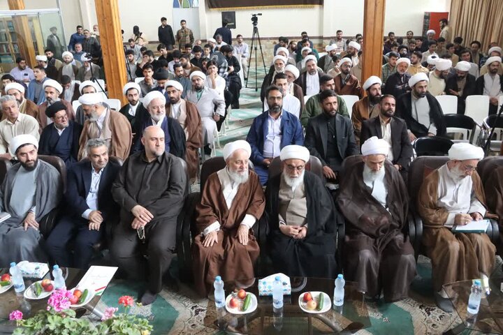 تصاویر/ مراسم آغاز سال تحصیلی حوزه‌های علمیه مازندران با حضور دبیر شورای عالی حوزه‌های علمیه کشور، در مدرسه امام صادق (ع) کوتنای قائمشهر