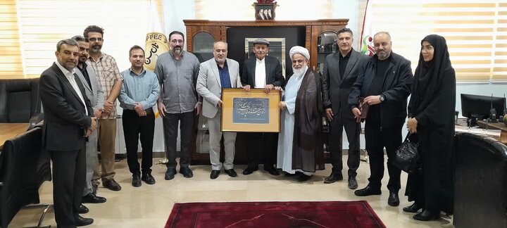 تصاویر / برگزاری جلسه شورای فرهنگ عمومی با حضور امام جمعه شهرستان آبیک