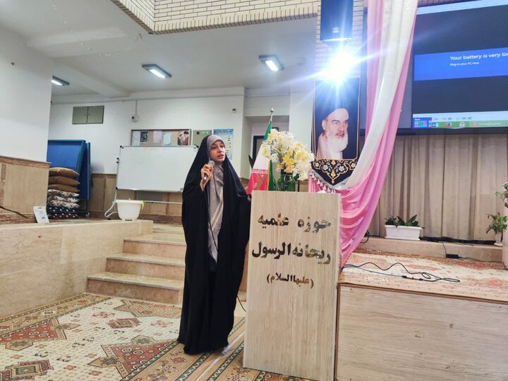 تصاویر/ برگزاری  رویداد محیا در مدرسه علمیه ریحانة الرسول ارومیه