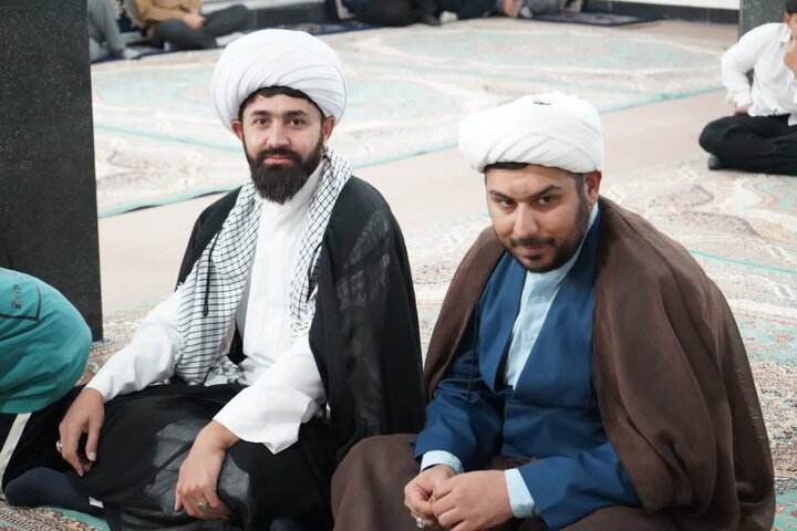 تصاویر/ جلسه روحانیت نقده با امام جمعه این شهر