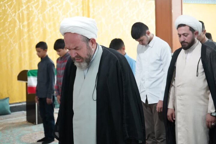 تصاویر/ جلسه روحانیت نقده با امام جمعه این شهر