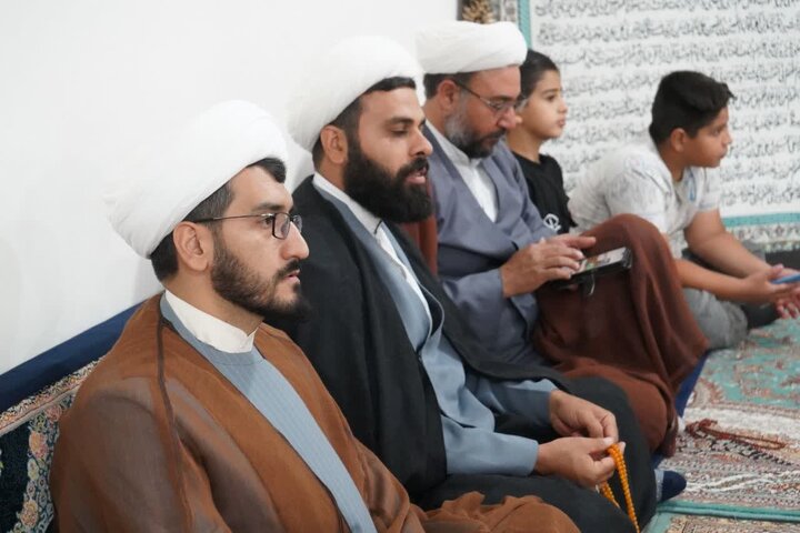 تصاویر/ جلسه روحانیت نقده با امام جمعه این شهر