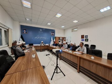 نشست پایش عملکرد مدرسه علمیه سفیران هدایت تالش برگزار شد