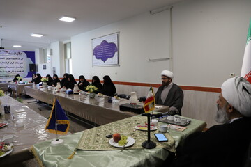 تصاویر / اجلاس مدیران مدارس علمیه خواهران استان آذربایجان شرقی