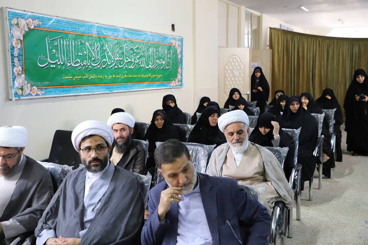 تصاویر / دیدار مدیر حوزه‌های علمیه خواهران کشور با اساتید مدارس علمیه تبریز