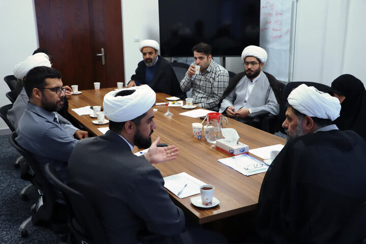 تصاویر/ نشست هم‌افزایی مراکز معارف اسلام ناب