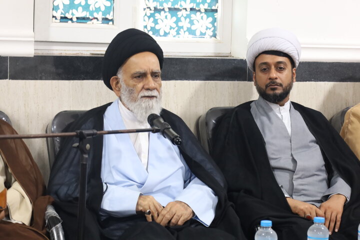 تصاویر/دیدار مدیر حوزه علمیه استان هرمزگان با طلاب و اساتید مدرسه علمیه آل البیت علیهم السلام بندرلنگه