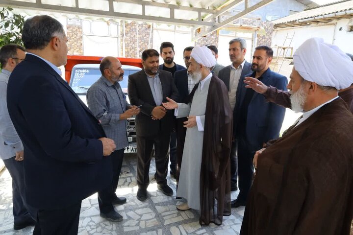 تصاویر/ نشست نماینده ولی فقیه در مازندران با شهردار و اعضای شورای شهر بهنمیر و بازدید از مناطق آسیب دیده از بارندگی در این شهر