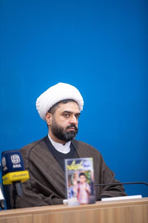 تصاویر/ نشست خبری مسابقه بین‌المللی نقاشی «سورنا» با محوریت کودکان شهید میناب