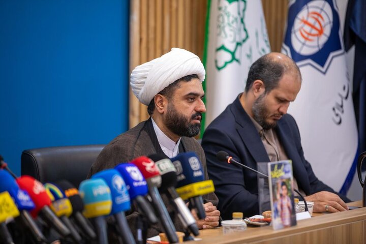 تصاویر/ نشست خبری مسابقه بین‌المللی نقاشی «سورنا» با محوریت کودکان شهید میناب