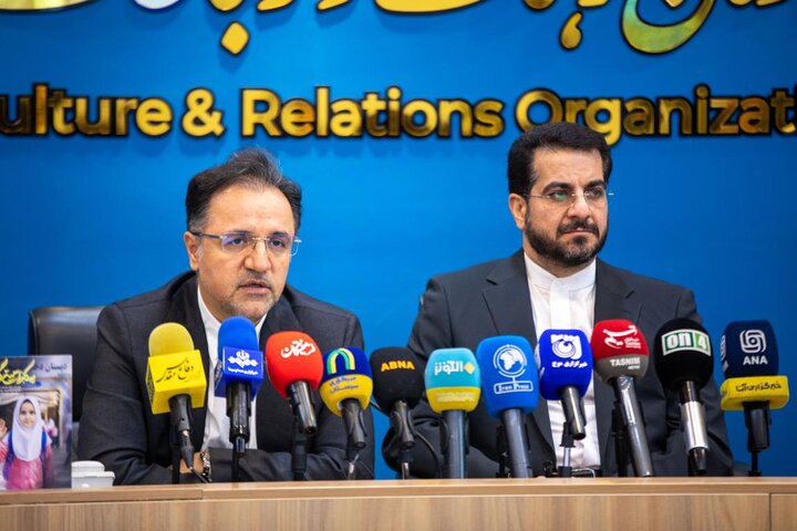 تصاویر/ نشست خبری مسابقه بین‌المللی نقاشی «سورنا» با محوریت کودکان شهید میناب