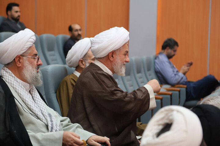 نشست ائمه جمعه همدان