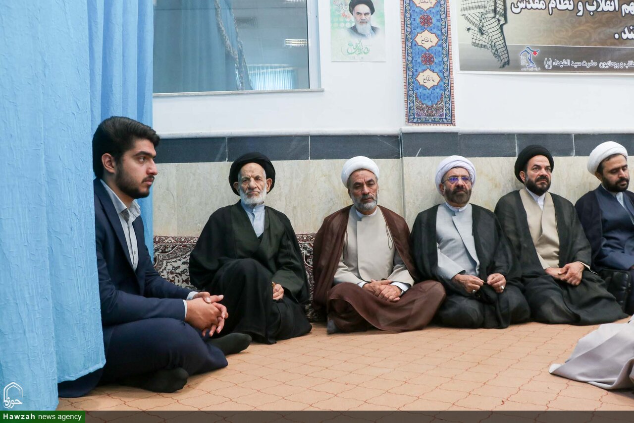 آغاز سال تحصیلی حوزه‌های علمیه خراسان جنوبی با رشد کمی و کیفی طلاب / بیعت با رهبر انقلاب و گسترش نظام نوین آموزشی + عکس