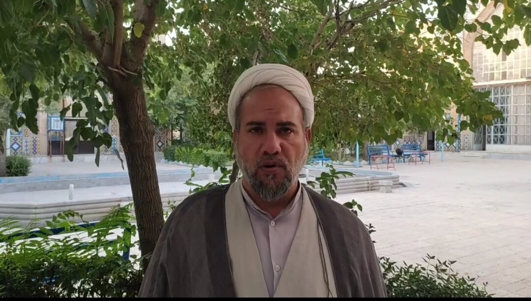 فیلم | دعوت حجت الاسلام و المسلمین عبداللهی به راهپیمایی بزرگ عفاف و حجاب در اراک فیلم | دعوت حجت الاسلام و المسلمین عبداللهی به راهپیمایی بزرگ عفاف و حجاب در اراک