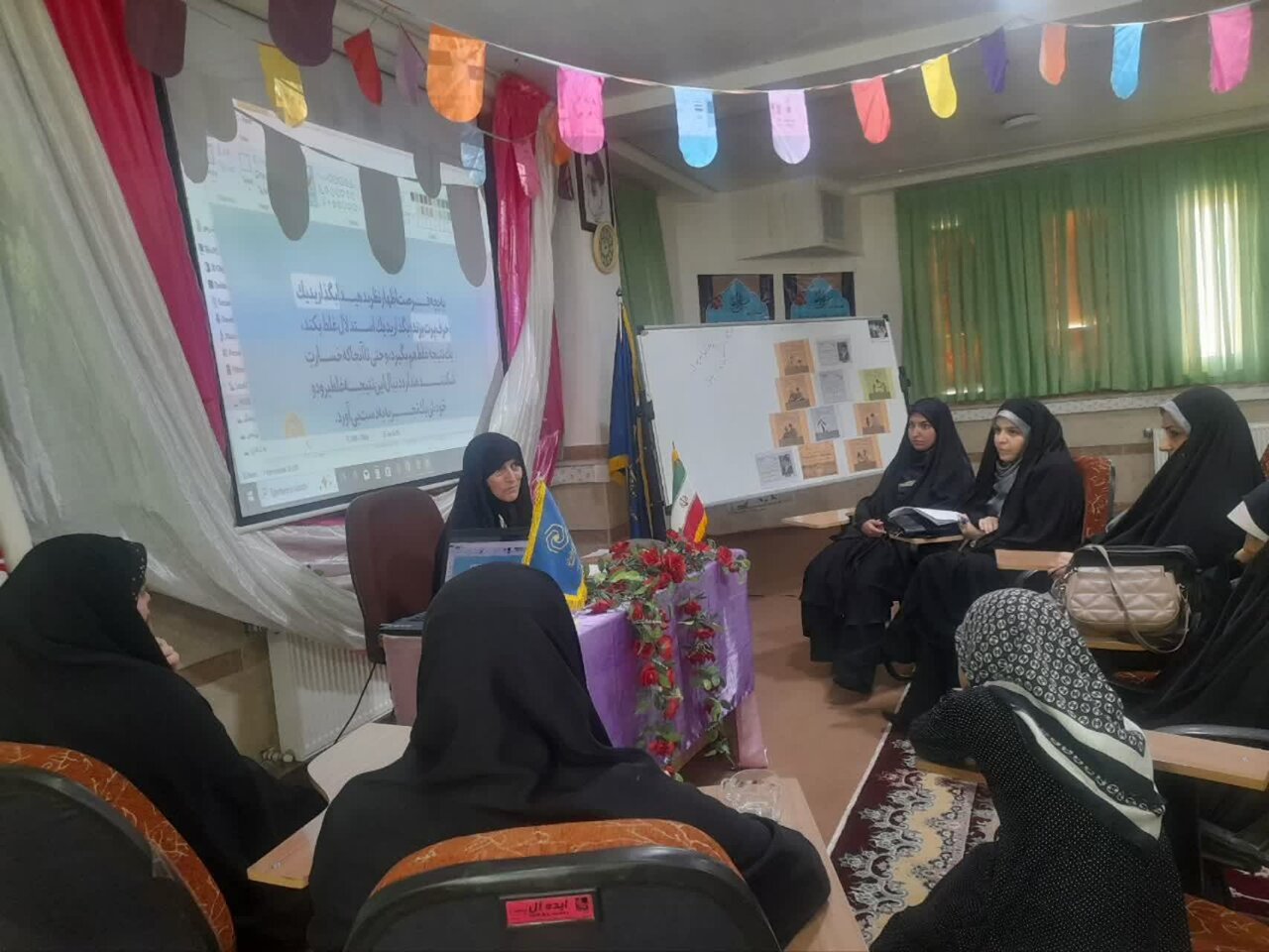 تربیت دینی با رفتار و عمل والدین در خانواده نهادینه می‌شود