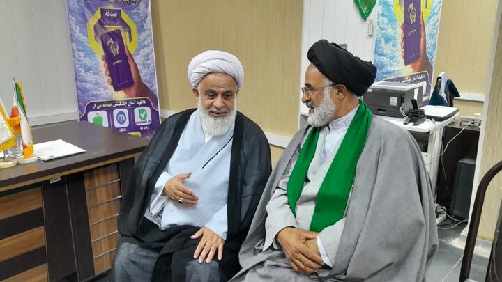 تصاویر / بازدید امام‌جمعه  آبیک ومسئول نمایندگی ولی فقیه در بنیاد شهید انقلاب اسلامی استان قزوین از خدمات درمانی گروه جهادی شهید مولانیا