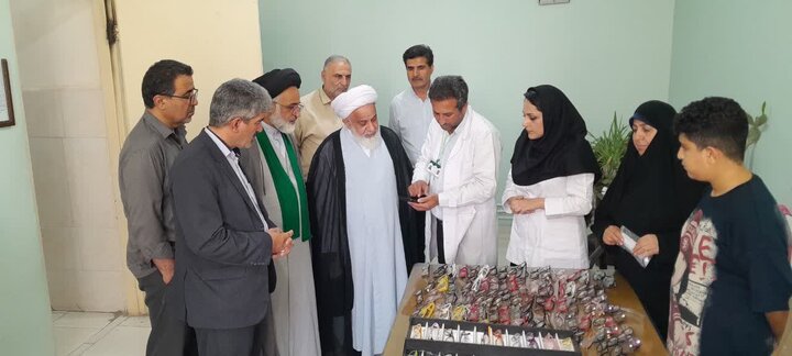 تصاویر / بازدید امام‌جمعه  آبیک ومسئول نمایندگی ولی فقیه در بنیاد شهید انقلاب اسلامی استان قزوین از خدمات درمانی گروه جهادی شهید مولانیا