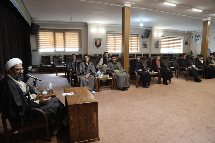 دیدار طلاب تویسرکانی