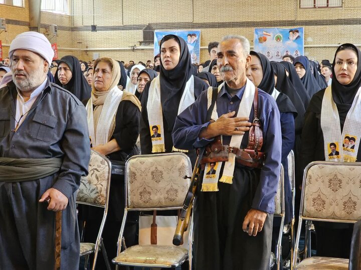 تصاویر/دومین اجلاسیه شهدای کامیاران در راستای کنگره ملی ۵۵۳۶ شهید کردستان